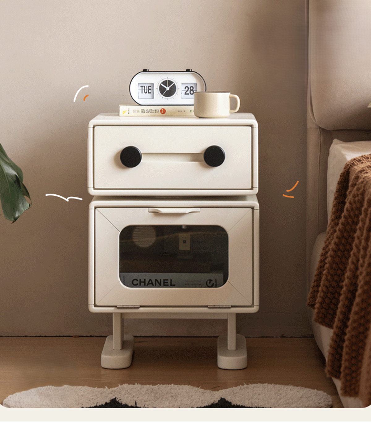 Solid wood bedside cabinet