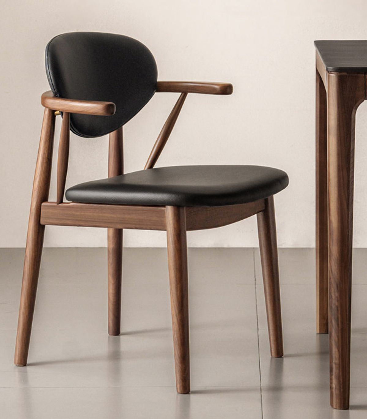 Solid wood dining chair